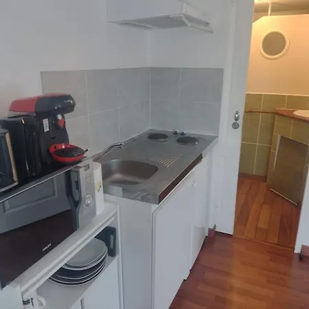 Cocon 10 Minutes A Pied Du Circuit 24 H / Musee 24h / Grand Prix / Moto / Centre Des Exposition / Antares / Boulerie Jump Le Mans