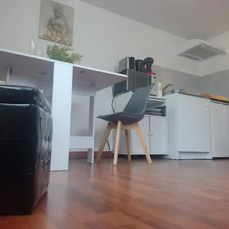 Cocon 10 Minutes A Pied Du Circuit 24 H / Musee 24h / Grand Prix / Moto / Centre Des Exposition / Antares / Boulerie Jump * Ле-Ман